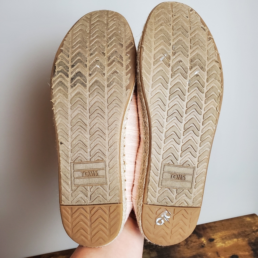 TOMS Pink Lace Ups sz9.5 - Picture 5 of 5